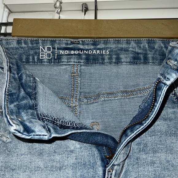 No boundaries juniors size 5 jeggings - Picture 5 of 7